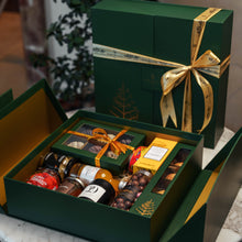 Load image into Gallery viewer, Four Seasons Ramadan Hamper Box
