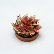 Load image into Gallery viewer, Fruit Tart   تورتة الفاكهة
