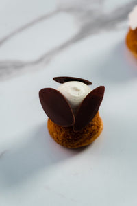 Vanilla and Caramel - Mini Choux   فانيلا، كراميل